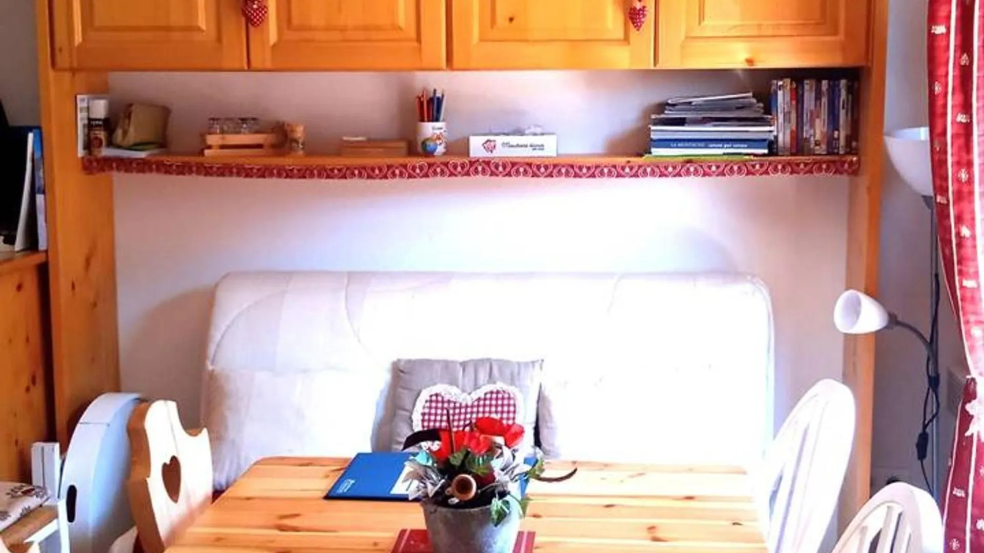 Apartment A Louer : Appartement Cosy 2 Pieces Cabine Avec Vue Montagne - Fr-1-573-138 Le Biot France